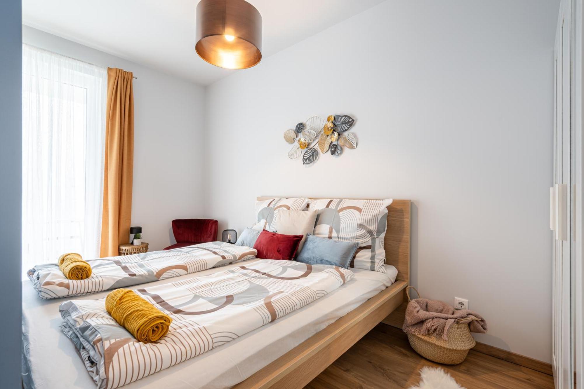 Blooming Budapest Apartment With Free Underground Parking Extérieur photo